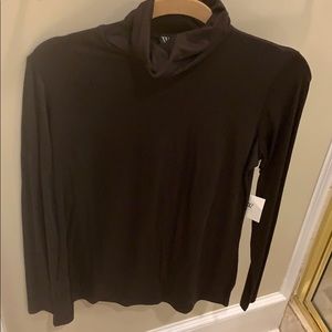 W by Worth ladies size L cotton brown turtle neck